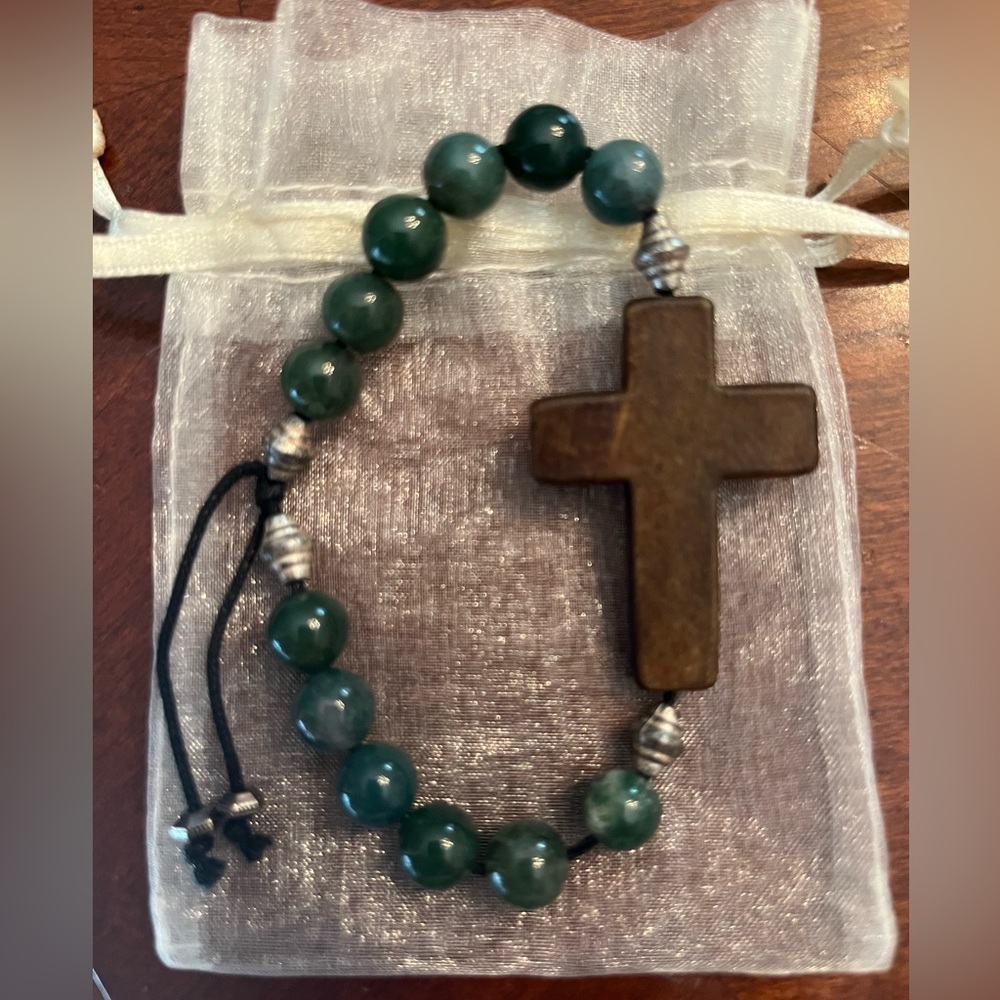Green bead Bracelet with wood cross